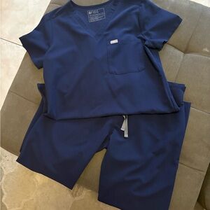 Navy Petite Catarina™ - One-Pocket/Navy Livingston™ - Petite Basic Pants SPetite